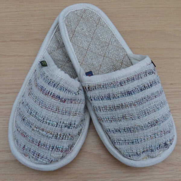 Hemp slippers for adults