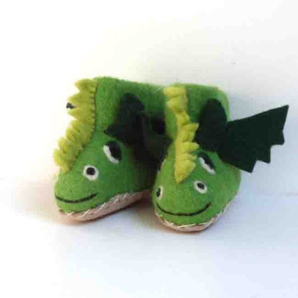 Dragon slippers for babies - green