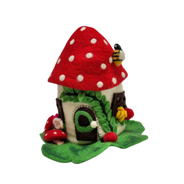 Cosy cottage fairy house