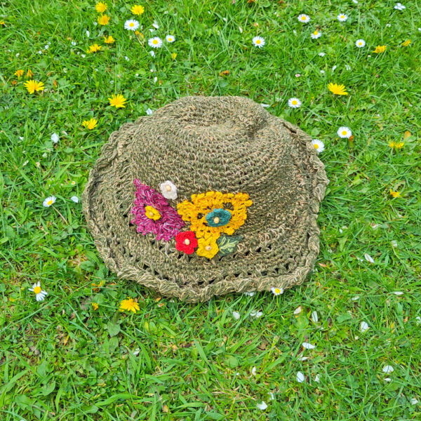 Hemp and cotton broad brim hat - dark green with flowers