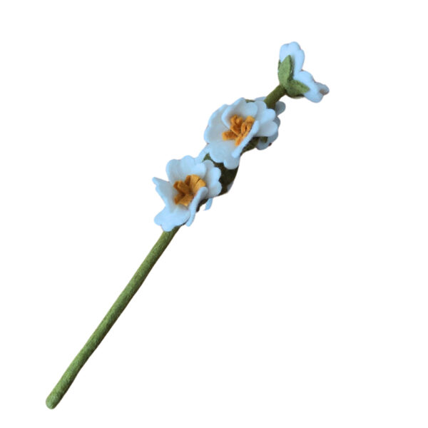 Spray of flowers - white