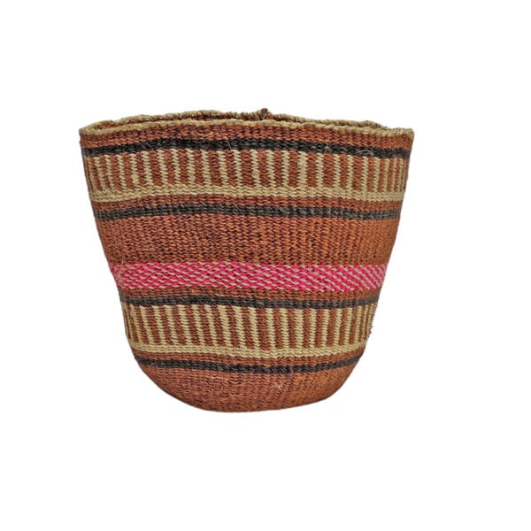 Kenyan fineweave basket S16