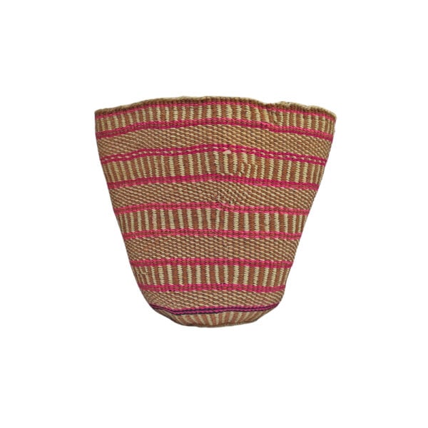 Kenyan fineweave basket M6