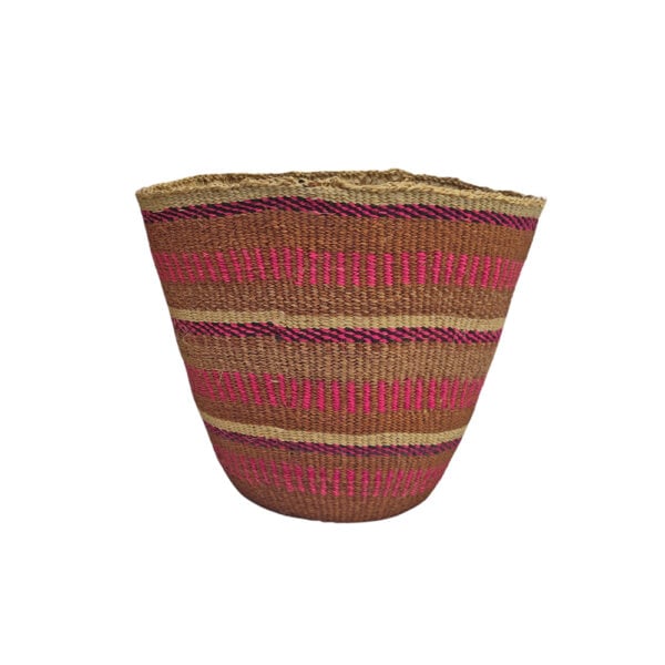 Kenyan fineweave basket M8
