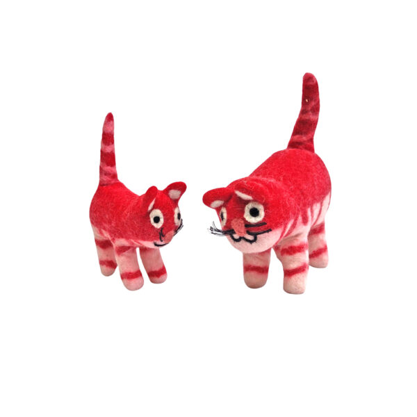 Solid felt cats - red and white